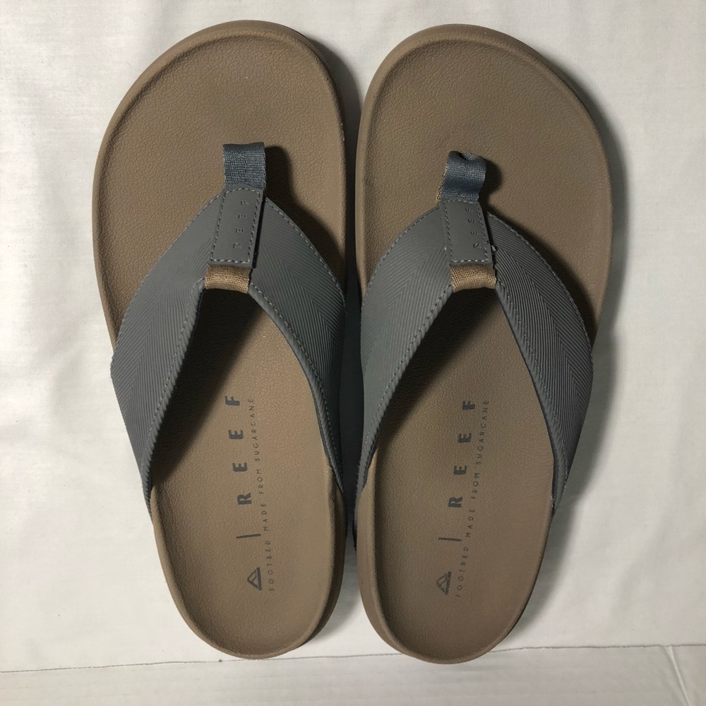 NWOT -Men's Reef Flip Flop